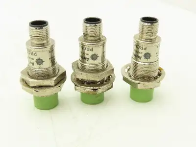 Autonics PRCM18-8DN Sensor 8mm Sensing Distance M18 12/24vDC Lot of 3