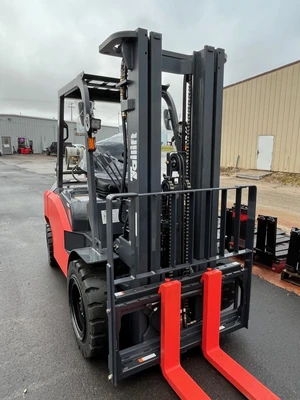 NEW 2025 TAILIFT PFG36
