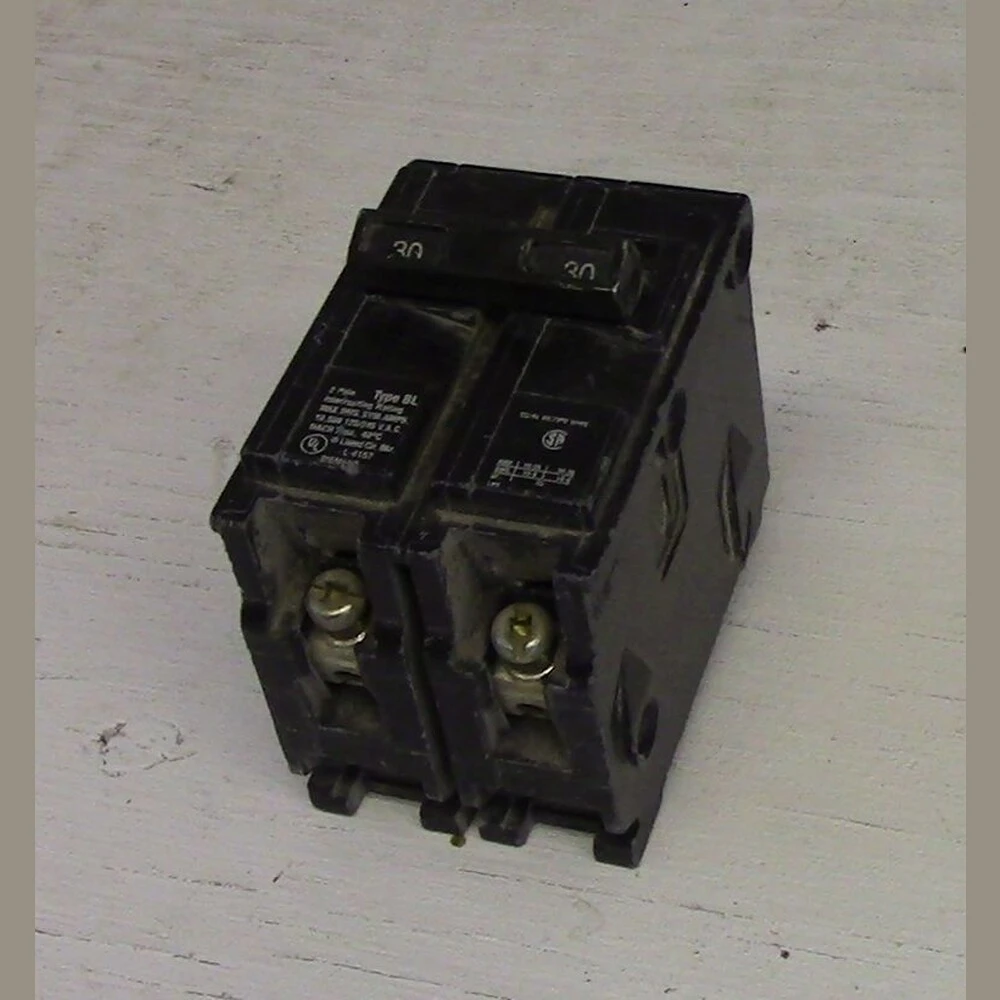 Siemens 2 Pole 30 Amp Bolt-on Breaker