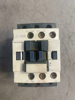 USED Schneider Electric Schneider Electric LC1D09