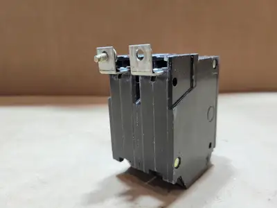 Used GENERAL ELECTRIC THHQB230 Switchgears British Columbia CA | Lenmark #1438603
