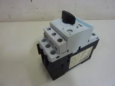 USED SIEMENS 3RV1 021-0JA10