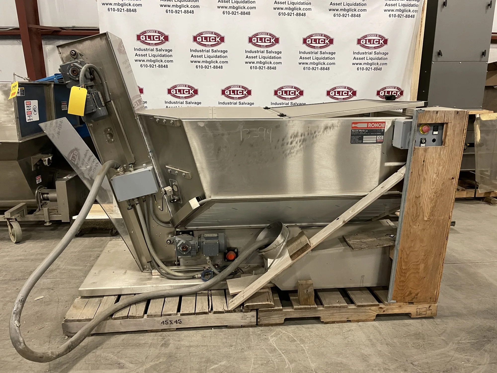 RONCHI Stainless Steel Unscrambling Elevator Conveyor 25 ft³+ 220-240/380-415V