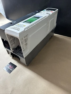 USED Emerson Emerson Control Techniques Unidrive M700-054 00300