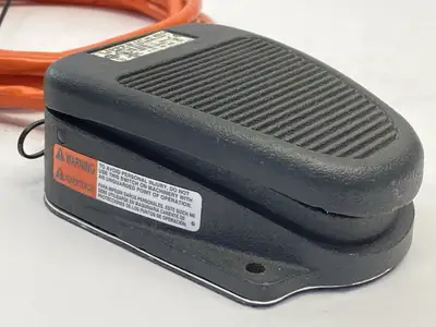 USED LINEMASTER CLIPPER FOOT SWITCH