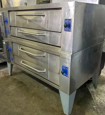 USED BAKERS PRIDE Y602