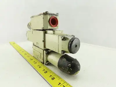 Rexroth 4WE6E51/AN9D/5V Hydraulic Solenoid Control Valve