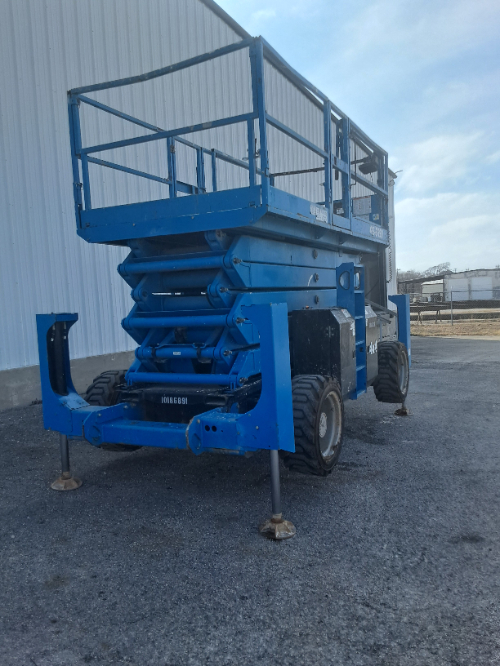 Used 2016 Genie GS-5390 RT Scissor Lifters Texas US | Stack Equipment #925033