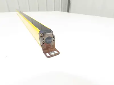 Schmersal SLC440COM-ER-0890-14 Safety Light Curtain Transmitter