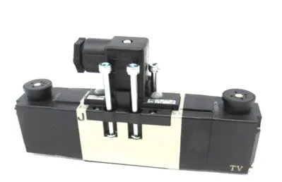 NEW SMC VS7-6-FPG-D-1N SOLENOID VALVE VS76FPGD1N
