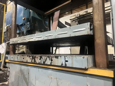 USED USED DAKE PRESSES DAKE 27-477 PRESS