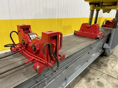 400 TON X 30' DRILCO TRAVELING HEAD HYDRAULIC STRAIGHTENING PRESS: STOCK #24953