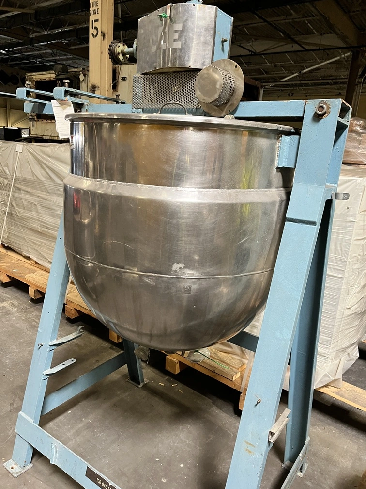 Used 100 Gallon Lee kettle, stainless steel contacts