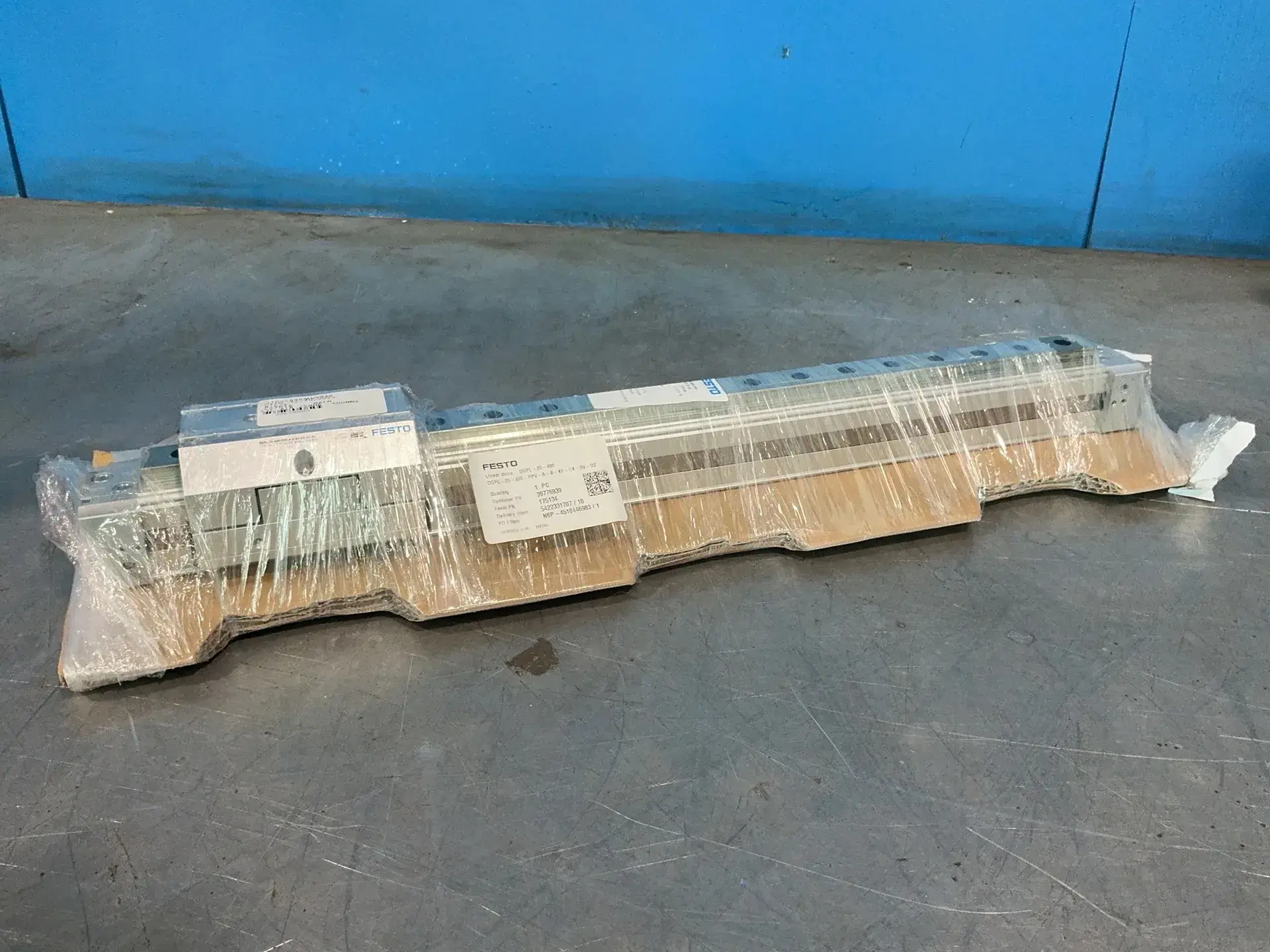 New | in-Stock 2024 FESTO DGPL25400PPVABGKSVD2 Pumps Ohio US | HGR 24 #1325021