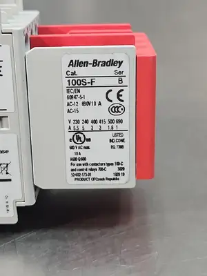 Allen Bradley 700S-CF620DC Ser A Safety Control Relay Loc4C22