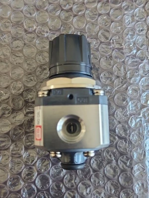 NEW SMC SRH3110-N02