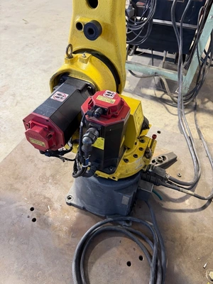 FANUC ARCMATE 120IC 6 Axis Robots | K.B. Industries LLC (15)