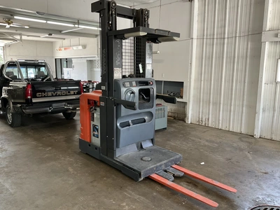 USED 2015 TOYOTA 7BPUE15