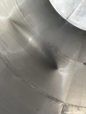 Used 3,400 Gallon (14,000 Liter) Vertical 304 Stainless Steel Tank