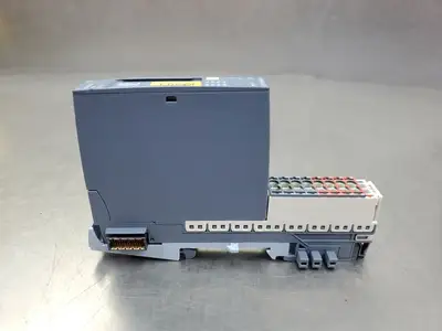 USED Siemens 6ES7131-6BF00-0BA0 Input Module w/6ES7193-6BP00-0DA0 Base Unit.