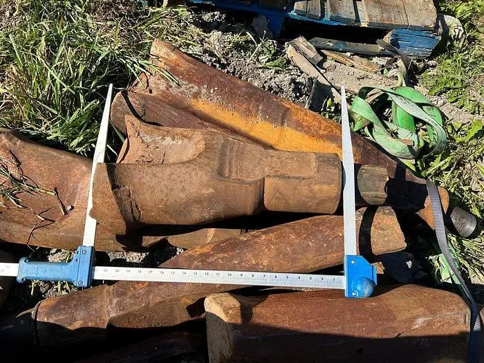 Used AFTERMARKET 12-1/2" TO 13" CABLE TOOL CHISEL TYPE Tool Bits Pennsylvania US | East West Machinery & Drilling #1417336