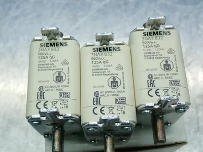 NEW SIEMENS 3NA3832