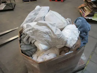 Pallet of Store Overstock and Ecommerce Product and Returns