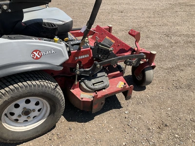 USED 2014 EXMARK LAZER Z