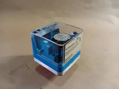 NEW HONEYWELL C6097A1004