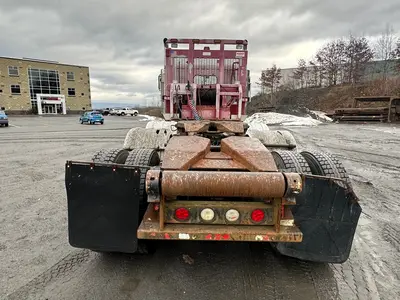 Used 2000 FREIGHTLINER CLASSIC FLD120 Conventional trucks Pennsylvania US | Proxy Equipment #1385355