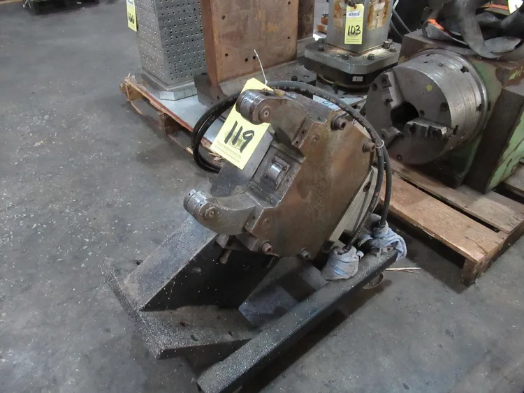 Used SMW SLU-3 Steady Rests | MachineStation #946623