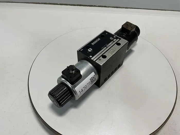 Used BOSCH 081WV10P1V1018WS024/00D51 Valves/Fittings Michigan US | Ideal Machinery #774997