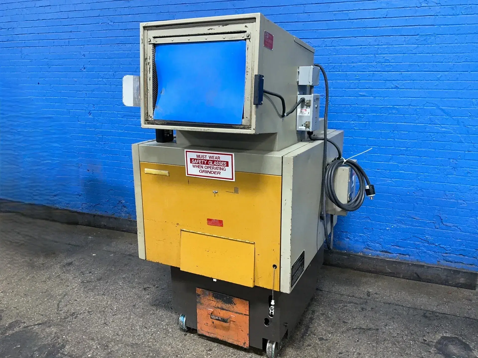 Used NELMOR G1220M1 Misc Plastics Equipment Ohio US | HGR 24 #1311053