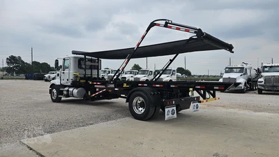 New | in-Stock 2027 MACK MD7 Rolloff Trucks Texas US | Roll Off Truck World #1491899