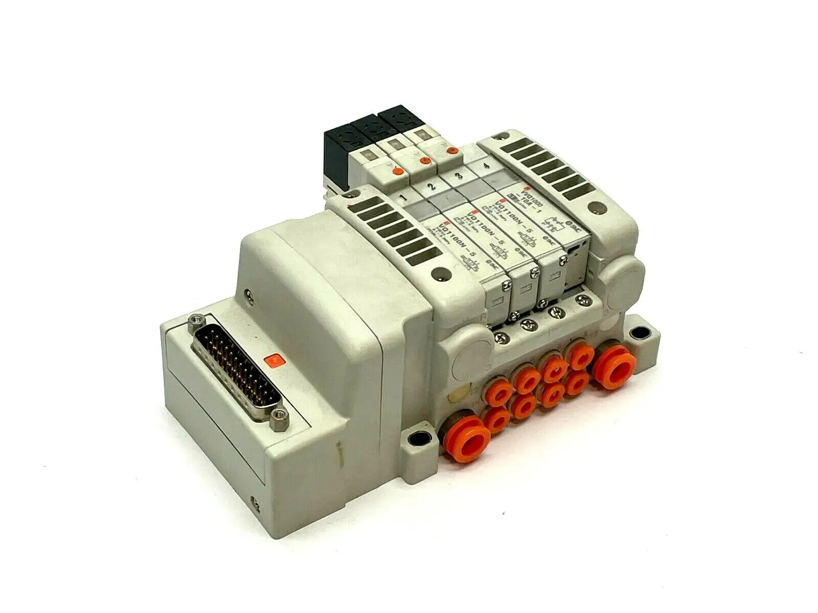 VV5QC11-04N3FD0-S,VVQ1000-10A-1,VQ1100N-5 | SMC VV5QC11-04N3FD0-S Manifold Base w/ Solenoids - Used