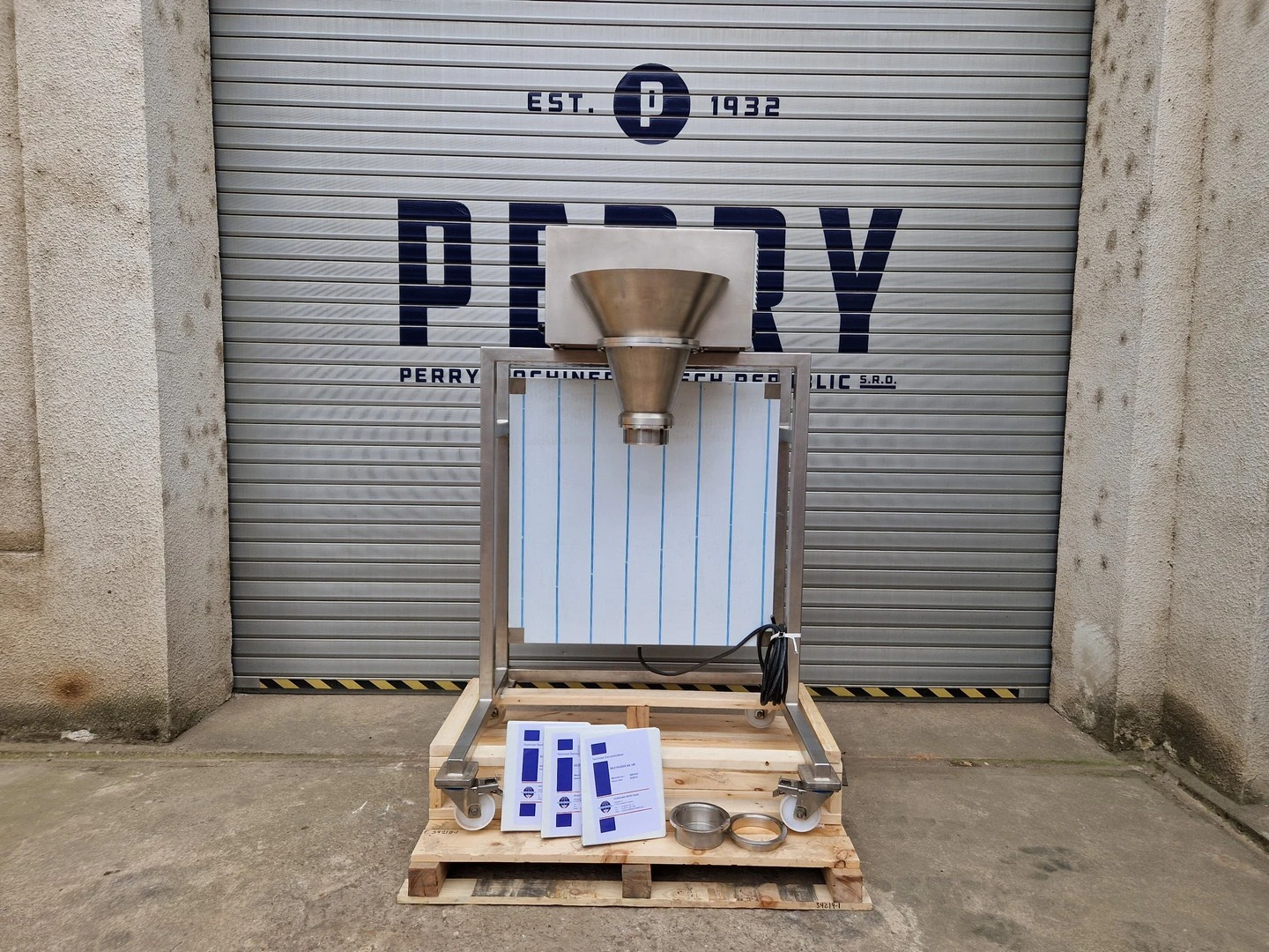 USED 2013 HOSOKAWA BX 150