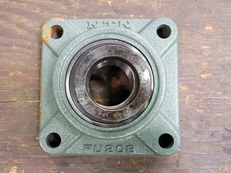 Used LENMARK INDUSTRIES FU208 Bearings British Columbia CA | Lenmark #260772