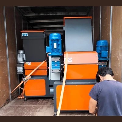 Cosmecal Beaver Polystyrene Shredder