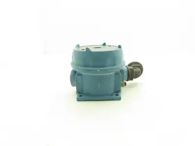 United Electric J120-184 Pressure Switch 2-50PSI 480VAC 1/2"NPT