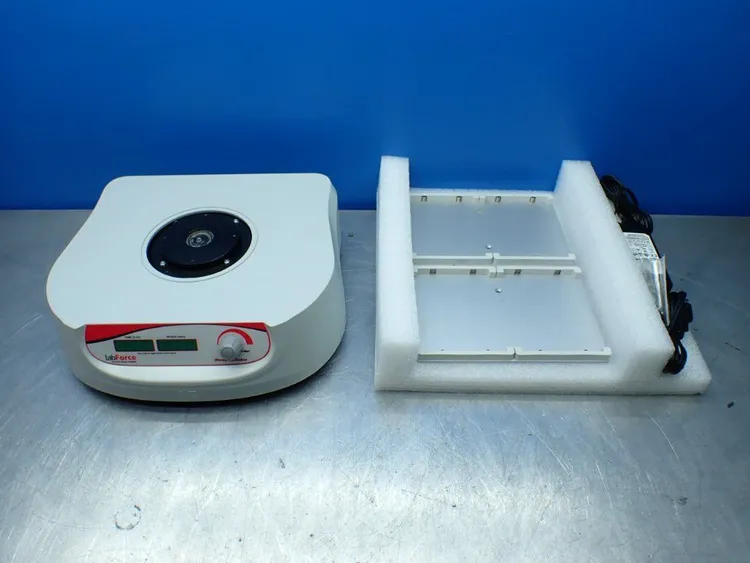 New | in-Stock THOMAS SCIENTIFIC BT1502 Shakers Ohio US | HGR 24 #755257