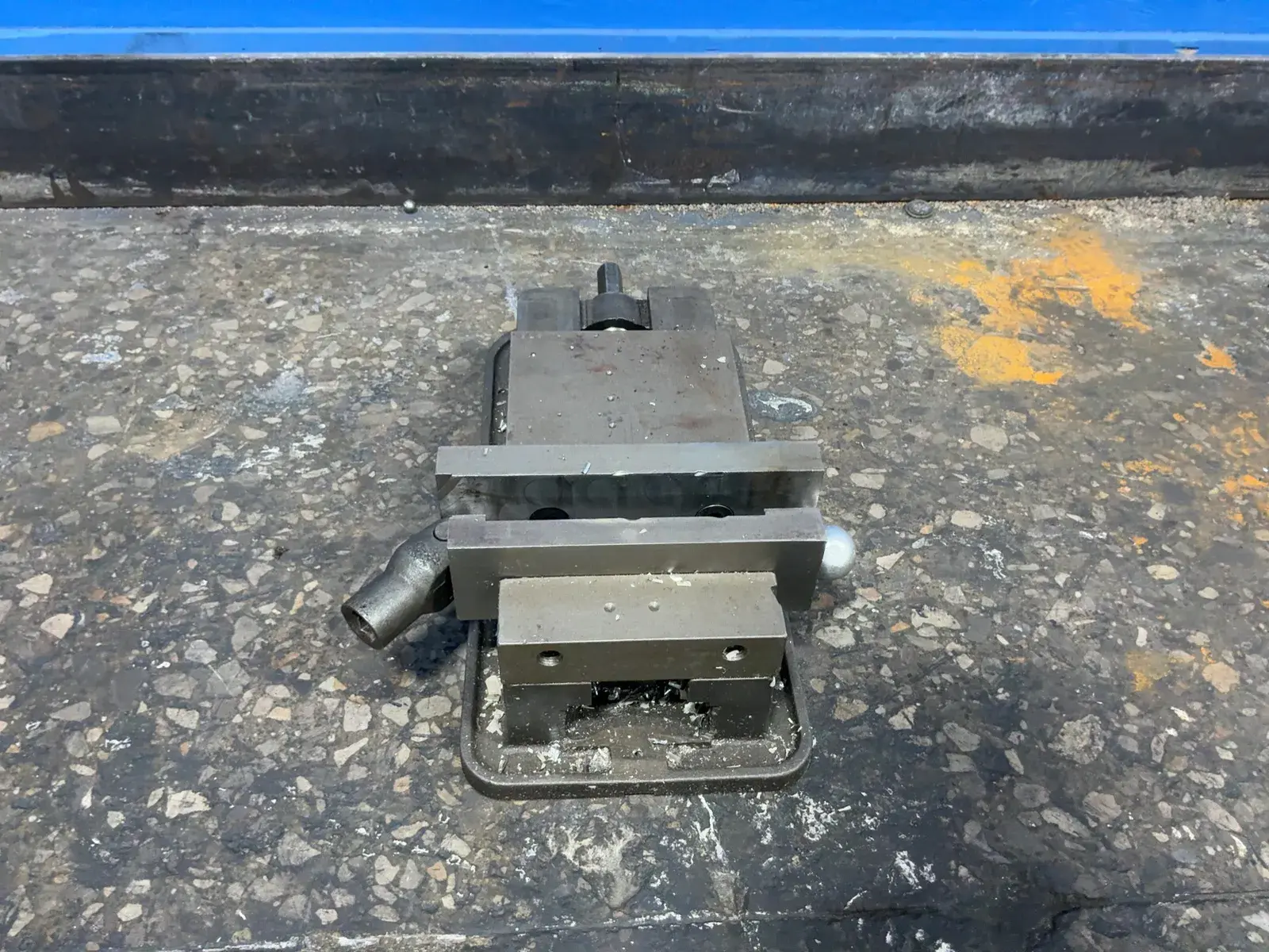 9” Vise