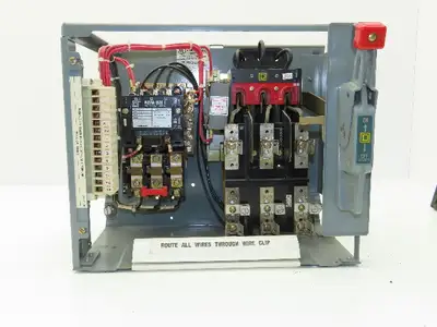Square D 8998 MCC Bucket Motor Starter 10Hp Size 1 Fused Disconnect 3 Pole 600V