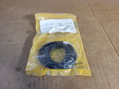 NEW CATERPILLAR 4J0527