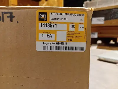 NEW 2016 CATERPILLAR 1418571