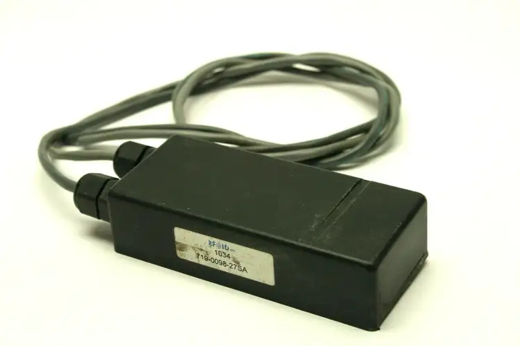 Used RFID SLIM LINE SMART ANTENNA Misc Industrial Equipment | Maverick Industrial Sales #1110465