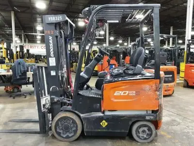 USED 2020 DOOSAN BC20S-7