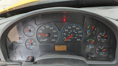 USED 2005 INTERNATIONAL WORKSTAR 7400
