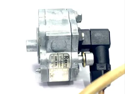 USED BOSCH REXROTH R900913641, VT-SWA-1-13/DFEE, VT-DFPC-A-23/G24K0/0A0V/V