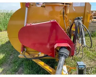 Used HAYBUSTER _UNKNOWN_ Bale Choppers - Feeders Iowa US | Keast Enterprises #1360291