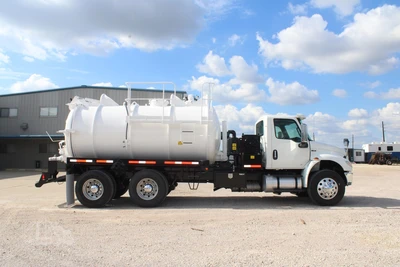 Used 2020 INTERNATIONAL MV Septic/Sewer/Vacuum Trucks Texas US | Roll Off Truck World #1491806